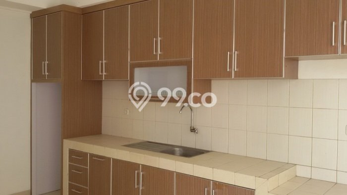 Rumah kawasan Cilandak, Akses ke Pusat Kota, 3 KM, LT 150m² Bangunan 250m² Rumah kawasan Cilandak, Akses ke Pusat Kota, 3 KM, LT 150m² Bangunan 250m²