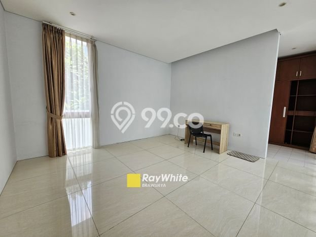Rumah di Cilandak, Dekat Pusat Kota, LT 130m² Rumah di Cilandak, Dekat Pusat Kota, LT 130m²