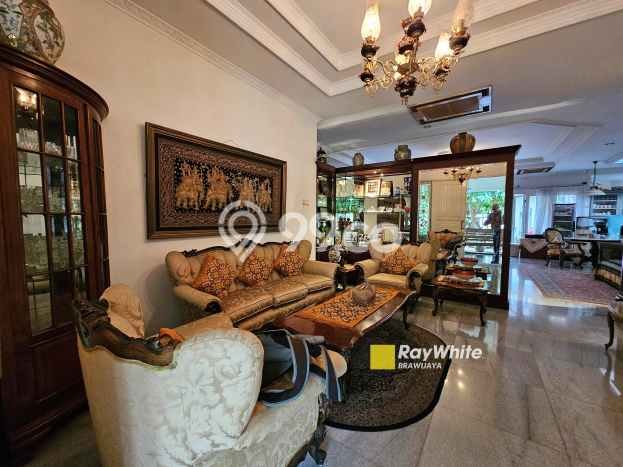 Rumah Luxury Modern Tanpa Renovasi di Lebak Bulus Jakarta Selatan Rumah Luxury Modern Tanpa Renovasi di Lebak Bulus Jakarta Selatan
