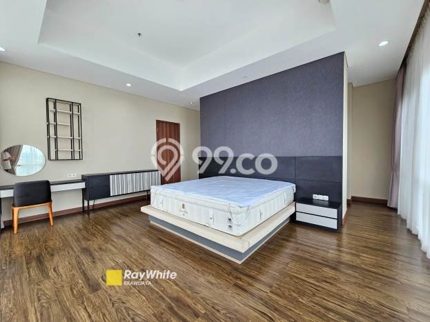 Apartemen Kawasan Cilandak, 3 KT, Luas 281m2m², Lokasi Strategis Apartemen Kawasan Cilandak, 3 KT, Luas 281m2m², Lokasi Strategis