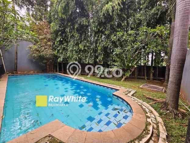 Ready to Use! Luxury House LT 335m2 Desain Modern di Lebak Bulus Ready to Use! Luxury House LT 335m2 Desain Modern di Lebak Bulus