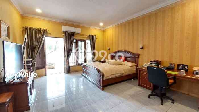 Dijual Rumah Premium dengan Fasilitas Sekitar Komplit di Cilandak, Jakarta Selatan Dijual Rumah Premium dengan Fasilitas Sekitar Komplit di Cilandak, Jakarta Selatan