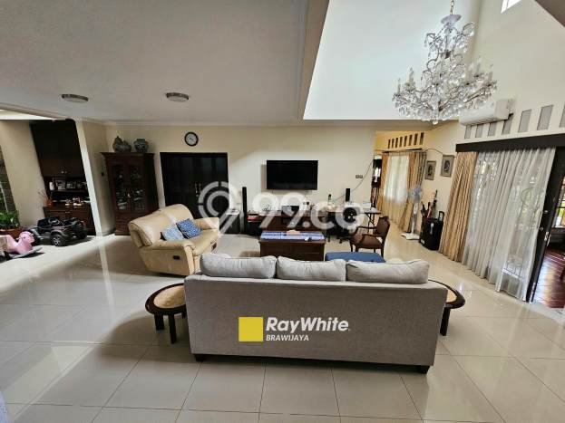 Jual Rumah Luas Megah Dengan View Cantik di Lebak Bulus, Jakarta Selatan Jual Rumah Luas Megah Dengan View Cantik di Lebak Bulus, Jakarta Selatan