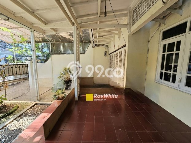 For Sale! Luxury House LT 470m2 Desain Elegan di Pejaten For Sale! Luxury House LT 470m2 Desain Elegan di Pejaten