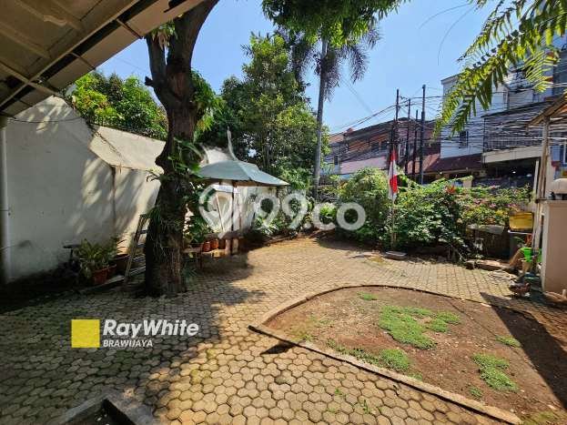 For Sale! Luxury House LT 470m2 Desain Elegan di Pejaten For Sale! Luxury House LT 470m2 Desain Elegan di Pejaten