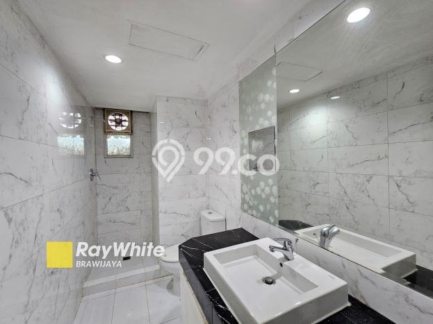 Hunian Apartemen Disewakan Murah 120m2 di Kebayoran Baru, Cocok untuk Tempat Tinggal Anda Hunian Apartemen Disewakan Murah 120m2 di Kebayoran Baru, Cocok untuk Tempat Tinggal Anda