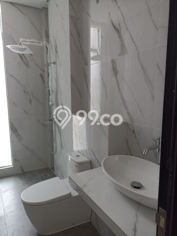 Rumah Luxury Modern Siap Huni di Ragunan Jakarta Selatan Rumah Luxury Modern Siap Huni di Ragunan Jakarta Selatan