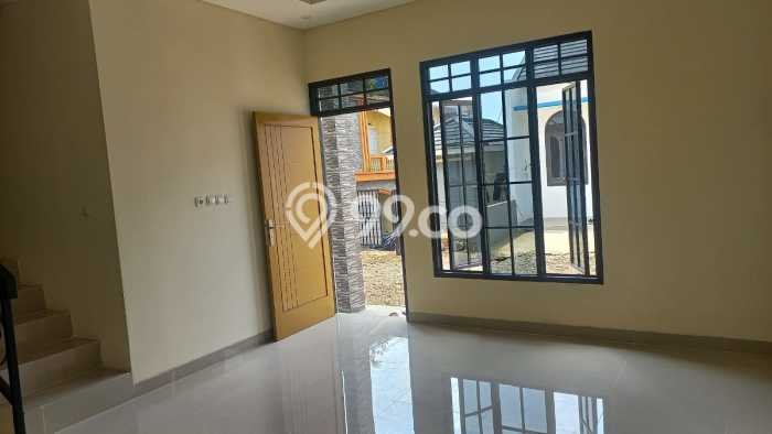 Jual Rumah Strategis Bagus Punya 3 KT di Ciracas Jakarta Timur SHM Jual Rumah Strategis Bagus Punya 3 KT di Ciracas Jakarta Timur SHM
