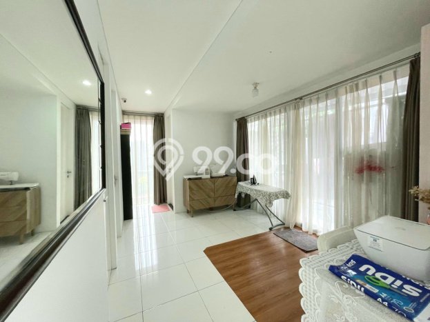 Rumah Elit Modern Tanpa Renovasi di Veteran Jakarta Selatan Rumah Elit Modern Tanpa Renovasi di Veteran Jakarta Selatan