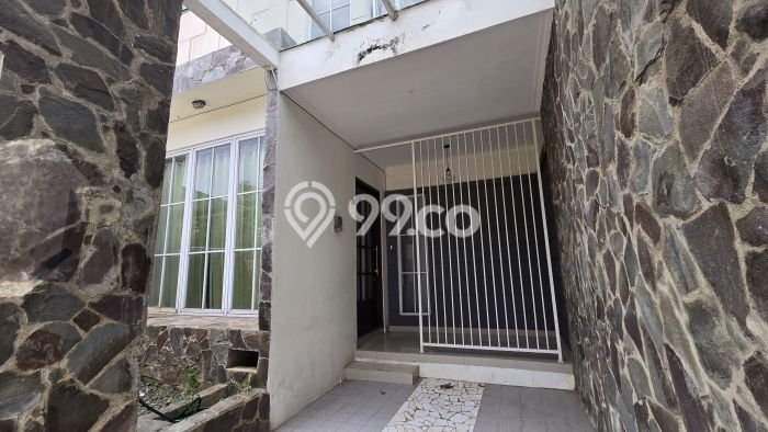 Jual Rumah Eksklusif 3 KT di Bintaro, Tangerang Selatan Jual Rumah Eksklusif 3 KT di Bintaro, Tangerang Selatan