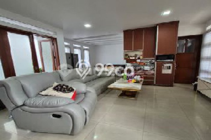 Rumah Elit Modern Tanpa Renovasi di Bintaro Tangerang Selatan Rumah Elit Modern Tanpa Renovasi di Bintaro Tangerang Selatan