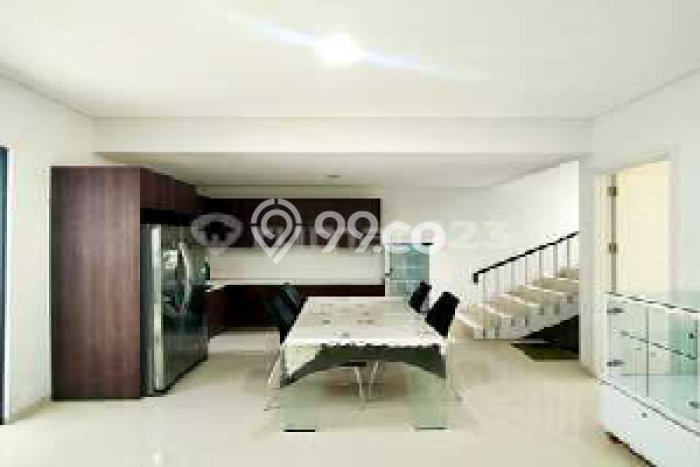 Rumah Luxury Modern Tanpa Renovasi di Bintaro Tangerang Selatan Rumah Luxury Modern Tanpa Renovasi di Bintaro Tangerang Selatan