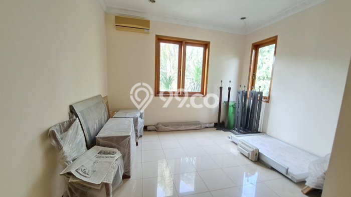 For Sale! Luxury House LT 874m2 Desain Modern di Bintaro For Sale! Luxury House LT 874m2 Desain Modern di Bintaro
