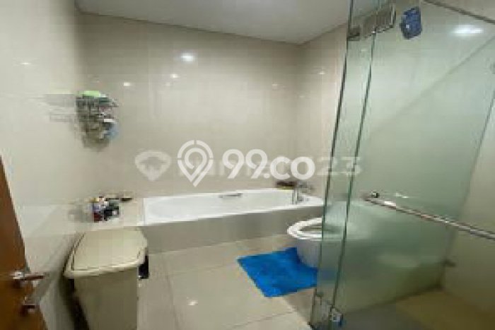 Siap Huni Rumah Mewah 3 Kamar di Mampang Prapatan Dekat ke Mana Pun Siap Huni Rumah Mewah 3 Kamar di Mampang Prapatan Dekat ke Mana Pun