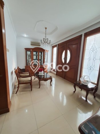 Jual Rumah Mewah Megah Dengan View Eksklusif di Bintaro, Tangerang Selatan Jual Rumah Mewah Megah Dengan View Eksklusif di Bintaro, Tangerang Selatan