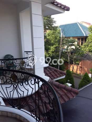 For Sale! Premium House LT 250m2 Desain Modern di Pondok Indah For Sale! Premium House LT 250m2 Desain Modern di Pondok Indah