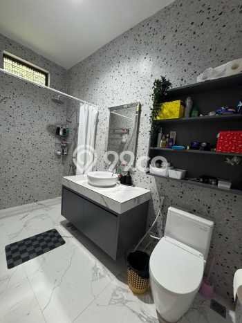 Rumah Luxury Modern Siap Huni di BSD City Tangerang Rumah Luxury Modern Siap Huni di BSD City Tangerang