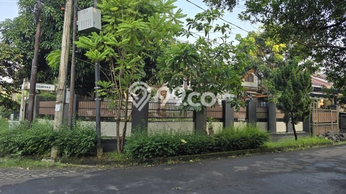 Ready to Use! Premium House LT 354m2 Desain Elegan di BSD Griya Loka Ready to Use! Premium House LT 354m2 Desain Elegan di BSD Griya Loka