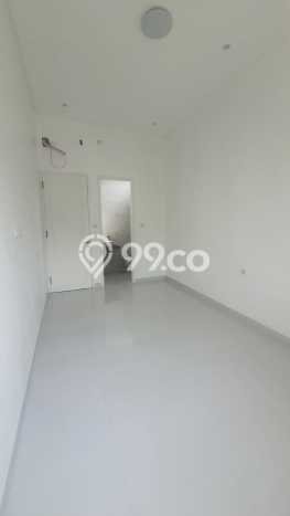 For Sale Hunian Rumah Terawat 4 Kamar di BSD Kencana Loka, Tangerang For Sale Hunian Rumah Terawat 4 Kamar di BSD Kencana Loka, Tangerang
