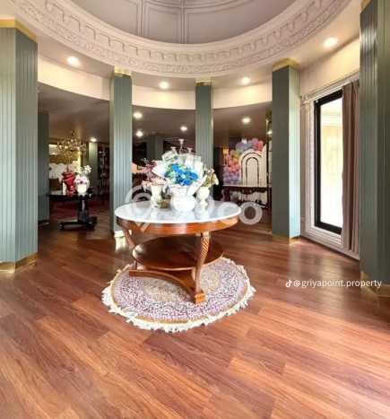 Rumah Luxury Modern Siap Huni di Cinere Jakarta Selatan Rumah Luxury Modern Siap Huni di Cinere Jakarta Selatan