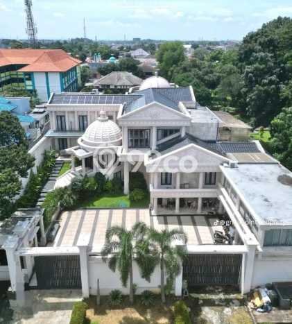 Rumah Luxury Modern Siap Huni di Cinere Jakarta Selatan Rumah Luxury Modern Siap Huni di Cinere Jakarta Selatan