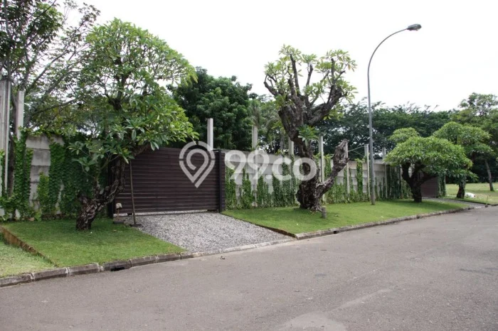 Rumah Elit LB 500m2 Siap Pakai Desain Elegan di BSD Bukit Golf, Tangerang Rumah Elit LB 500m2 Siap Pakai Desain Elegan di BSD Bukit Golf, Tangerang