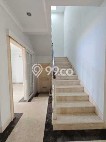 Rumah Elit Modern Siap Huni di Alam Sutera Tangerang Rumah Elit Modern Siap Huni di Alam Sutera Tangerang
