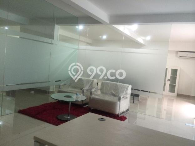 Ruko disewakan lokasi strategis Serpong Tangerang Selatan 450m2 Ruko disewakan lokasi strategis Serpong Tangerang Selatan 450m2