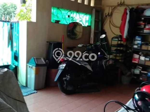 Rumah Luas Asri 3 KT Siap Huni di Pondok Bambu Jakarta Timur Rumah Luas Asri 3 KT Siap Huni di Pondok Bambu Jakarta Timur