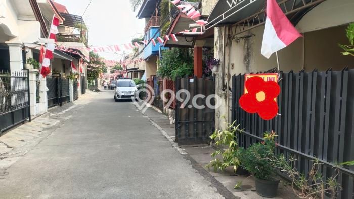 Ready to Use! Luxury House LT 338m2 Desain Elegan di Pondok Bambu Ready to Use! Luxury House LT 338m2 Desain Elegan di Pondok Bambu