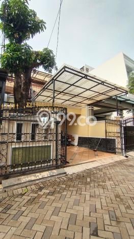 Dijual Hunian Rumah Terawat 4 KT di Jatibening, Bekasi Dijual Hunian Rumah Terawat 4 KT di Jatibening, Bekasi