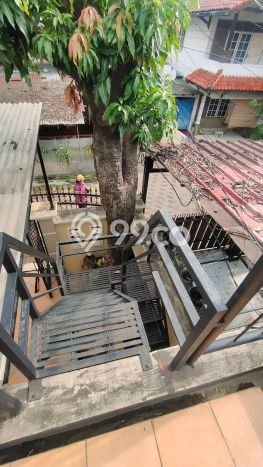 Dijual Hunian Rumah Terawat 4 KT di Jatibening, Bekasi Dijual Hunian Rumah Terawat 4 KT di Jatibening, Bekasi