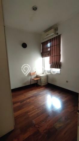 Dijual Hunian Rumah Terawat 4 KT di Jatibening, Bekasi Dijual Hunian Rumah Terawat 4 KT di Jatibening, Bekasi