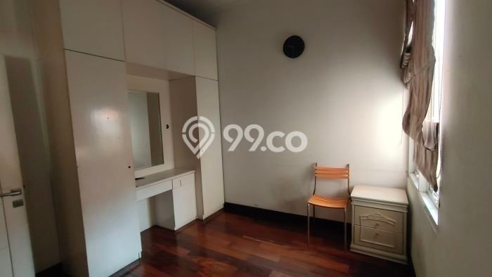 Dijual Hunian Rumah Terawat 4 KT di Jatibening, Bekasi Dijual Hunian Rumah Terawat 4 KT di Jatibening, Bekasi