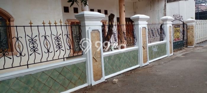 Rumah Luxury Modern Tanpa Renovasi di Pondok Kelapa Jakarta Timur Rumah Luxury Modern Tanpa Renovasi di Pondok Kelapa Jakarta Timur