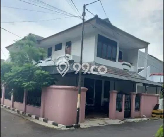 Jual Rumah Mewah Elegan Dengan View Eksklusif di Buaran, Jakarta Timur Jual Rumah Mewah Elegan Dengan View Eksklusif di Buaran, Jakarta Timur