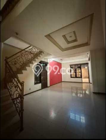 Ready to Use! Luxury House LT 338m2 Desain Elegan di Pondok Bambu Ready to Use! Luxury House LT 338m2 Desain Elegan di Pondok Bambu