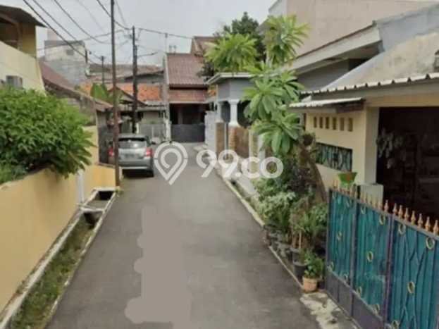 Rumah Luas Asri 3 KT Siap Huni di Pondok Bambu Jakarta Timur Rumah Luas Asri 3 KT Siap Huni di Pondok Bambu Jakarta Timur