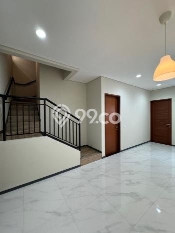 Rumah Modern 4 KT di Pondok Kelapa Jakarta Timur Unfurnished Rumah Modern 4 KT di Pondok Kelapa Jakarta Timur Unfurnished