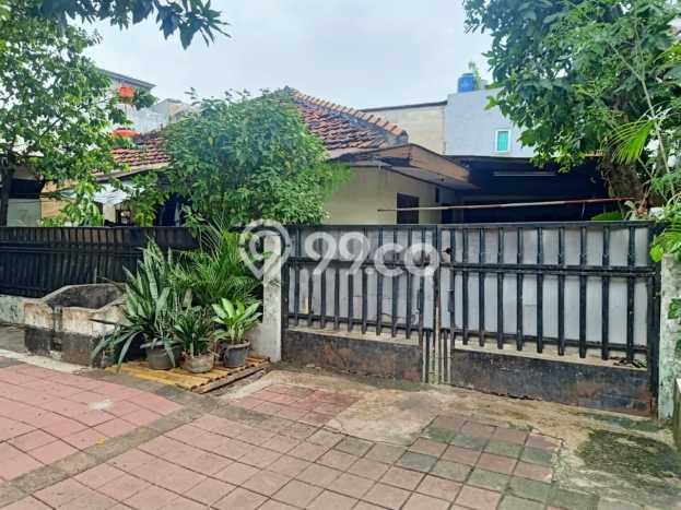Rumah Luxury Modern Tanpa Renovasi di Rawamangun Jakarta Timur Rumah Luxury Modern Tanpa Renovasi di Rawamangun Jakarta Timur