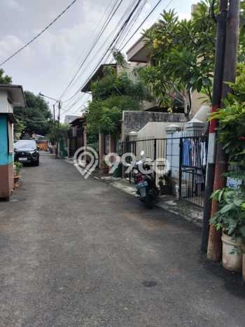 Rumah Modern 4 KT di Pondok Kelapa Jakarta Timur Unfurnished Rumah Modern 4 KT di Pondok Kelapa Jakarta Timur Unfurnished