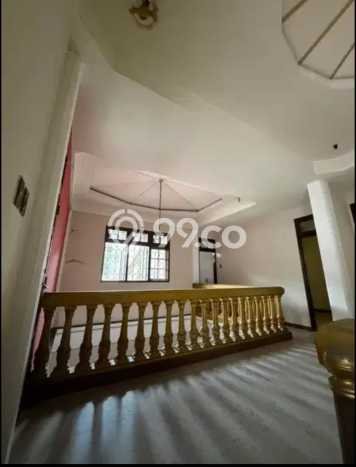 Ready to Use! Luxury House LT 338m2 Desain Elegan di Pondok Bambu Ready to Use! Luxury House LT 338m2 Desain Elegan di Pondok Bambu
