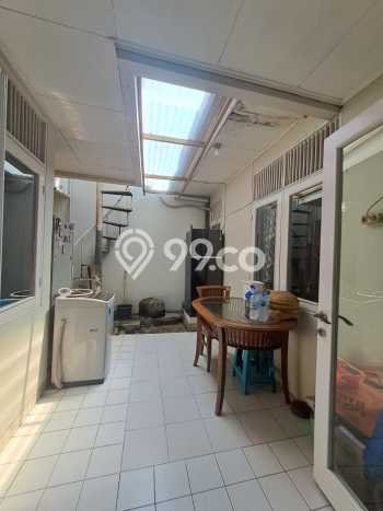 Rumah Luas Asri 4 KT Siap Pakai di Bintara Bekasi Rumah Luas Asri 4 KT Siap Pakai di Bintara Bekasi