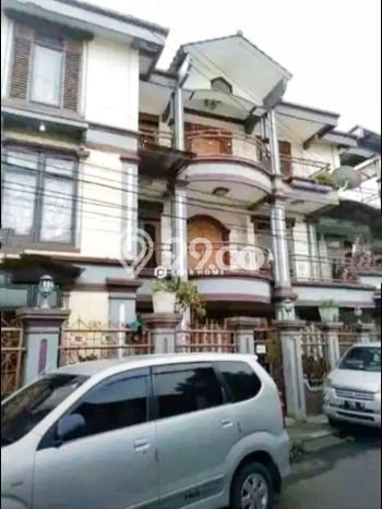 Rumah Luxury Modern Siap Huni di Klender Jakarta Timur Rumah Luxury Modern Siap Huni di Klender Jakarta Timur