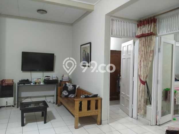 Rumah Luas Asri 4 KT Siap Pakai di Bintara Bekasi Rumah Luas Asri 4 KT Siap Pakai di Bintara Bekasi