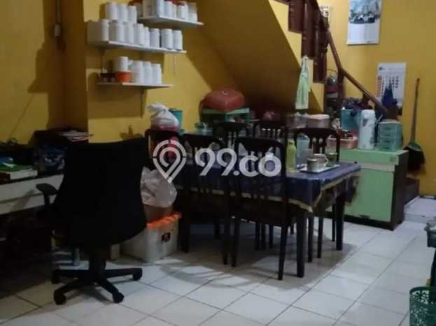Rumah Luas Asri 3 KT Siap Huni di Pondok Bambu Jakarta Timur Rumah Luas Asri 3 KT Siap Huni di Pondok Bambu Jakarta Timur