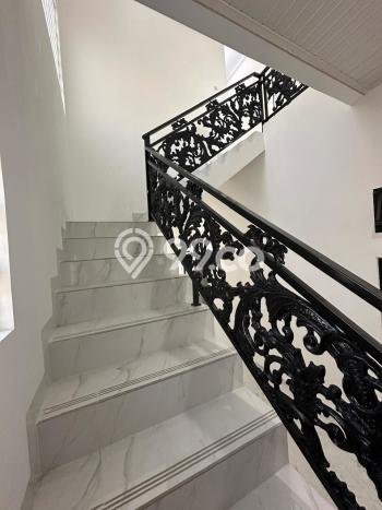 Rumah Minimalis 4 Kamar LT 150m2 di Harapan Indah Rumah Minimalis 4 Kamar LT 150m2 di Harapan Indah