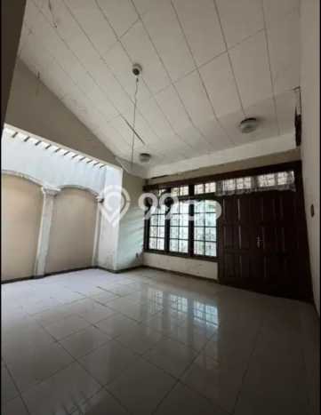 Ready to Use! Luxury House LT 338m2 Desain Elegan di Pondok Bambu Ready to Use! Luxury House LT 338m2 Desain Elegan di Pondok Bambu