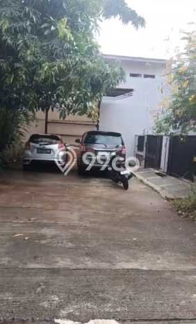 Jual Rumah Favorit Siap Huni LB 240m2 di Jatinegara, Jakarta Timur Jual Rumah Favorit Siap Huni LB 240m2 di Jatinegara, Jakarta Timur