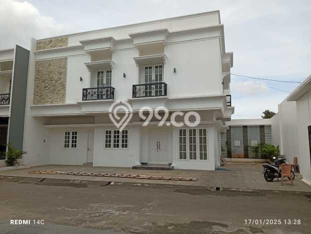 Rumah Luxury Modern Siap Huni di Pondok Bambu Jakarta Timur Rumah Luxury Modern Siap Huni di Pondok Bambu Jakarta Timur
